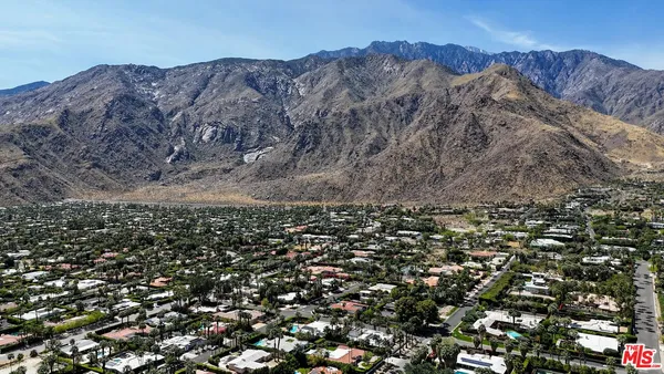 $2,195,000 | 1732 Royal Palm Court, Palm Springs, CA 92262