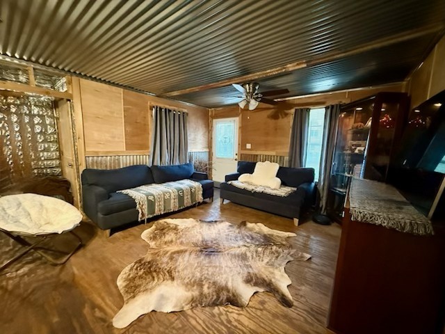 1503 North Hill Street Three Rivers, TX 78071 - Photo 4 of 17 a bedroom with furniture and a large window