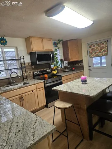 $420,000 | 7155 Omaha Boulevard, Colorado Springs, CO 80915