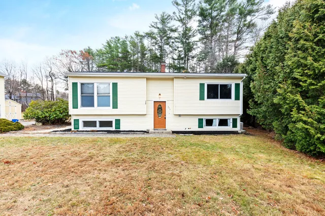 $369,000 | 373 Pond Road, Lewiston, ME 04240