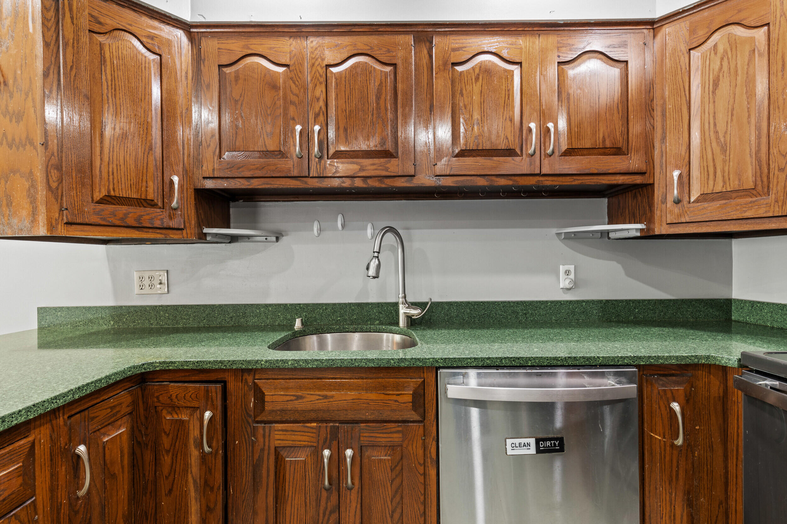 373 Pond Road Lewiston, ME 04240 - Photo 11 of 42 373 pond rd, lewiston_07