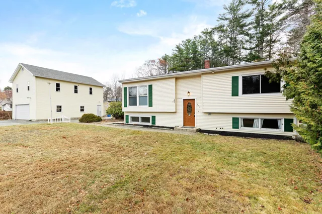 $369,000 | 373 Pond Road, Lewiston, ME 04240