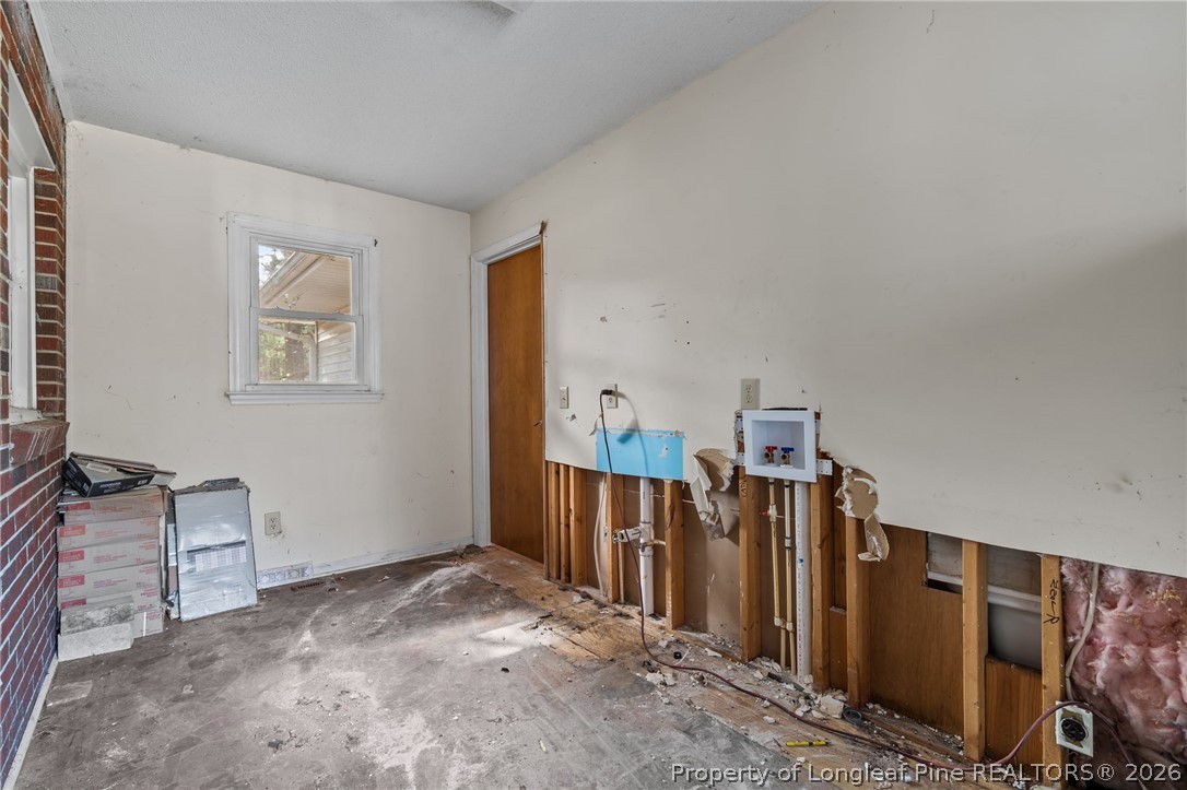 400 Eagle Springs Road Eagle Springs, NC 27242 - Photo 13 of 35