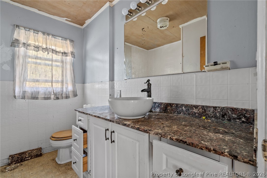 400 Eagle Springs Road Eagle Springs, NC 27242 - Photo 21 of 35