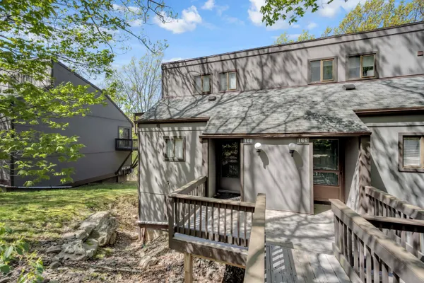 $329,000 | 168 Upper Village Way, Tannersville, PA 18372