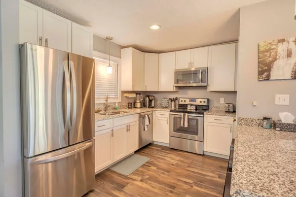 $329,000 | 168 Upper Village Way, Tannersville, PA 18372