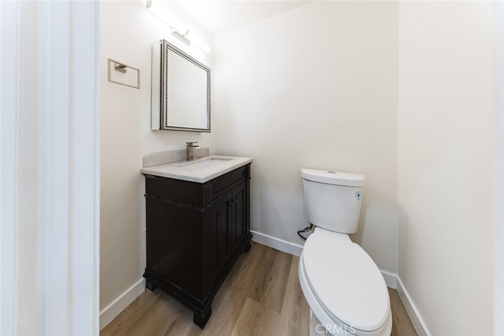 19314 Valerio Street Reseda, CA 91335 - Photo 20 of 55