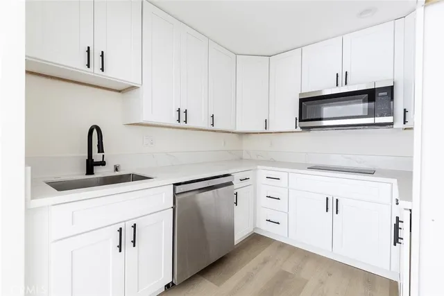 $1,349,000 | 19314 Valerio Street, Reseda, CA 91335