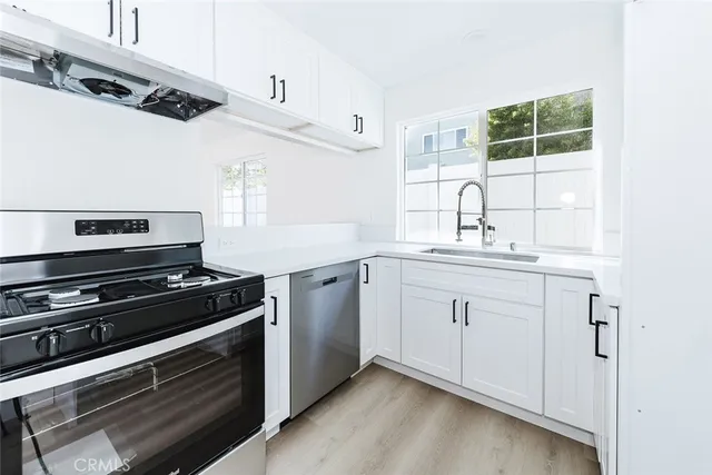 $1,349,000 | 19314 Valerio Street, Reseda, CA 91335