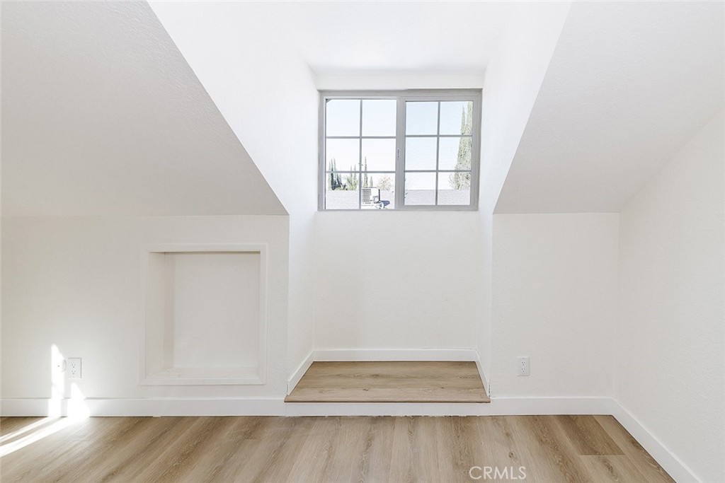 19314 Valerio Street Reseda, CA 91335 - Photo 43 of 55