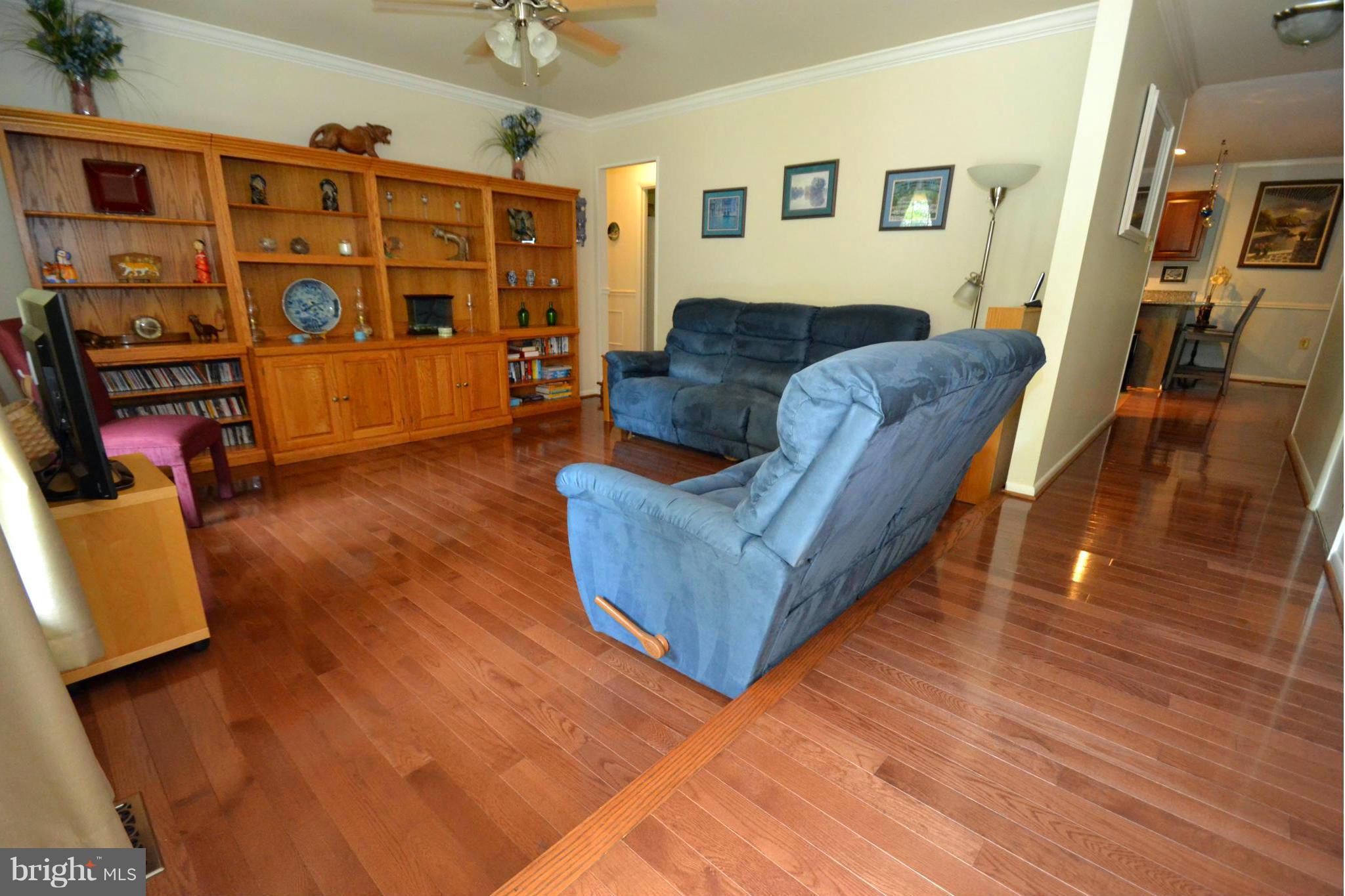 6872 Many Days Columbia, MD 21045 - Photo 8 of 30 Beautiful hardwood floors