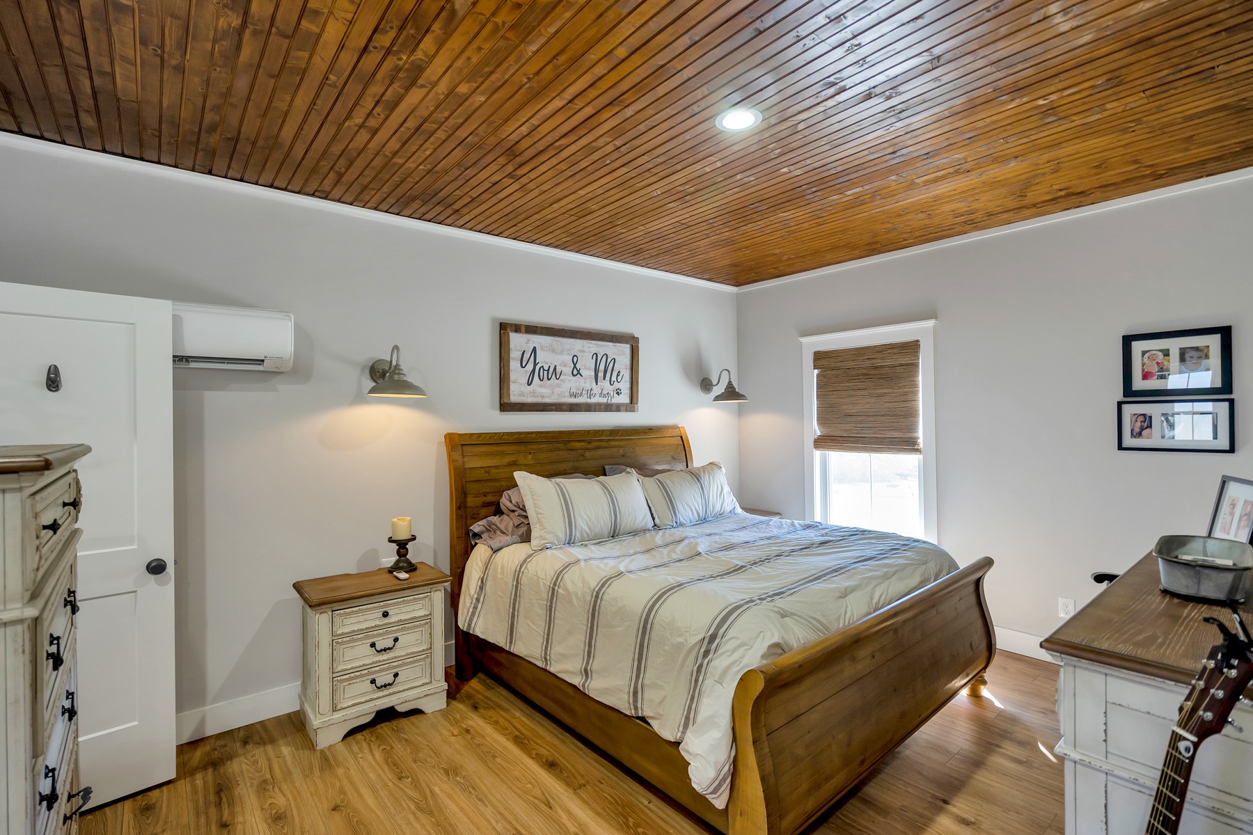 1687 Porter Road Burns, TN 37029 - Photo 22 of 32 a bedroom with a bed and wooden floor