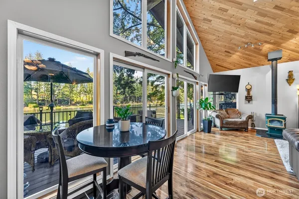 $1,300,000 | 2851 East Mason Lake Drive East, Grapeview, WA 98546