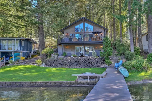 $1,300,000 | 2851 East Mason Lake Drive East, Grapeview, WA 98546