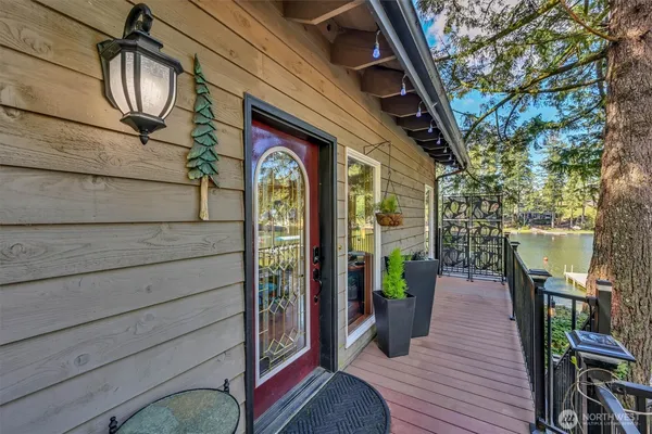 $1,300,000 | 2851 East Mason Lake Drive East, Grapeview, WA 98546