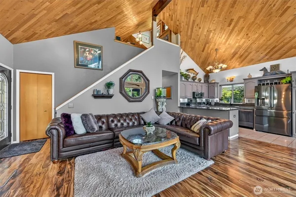 $1,300,000 | 2851 East Mason Lake Drive East, Grapeview, WA 98546