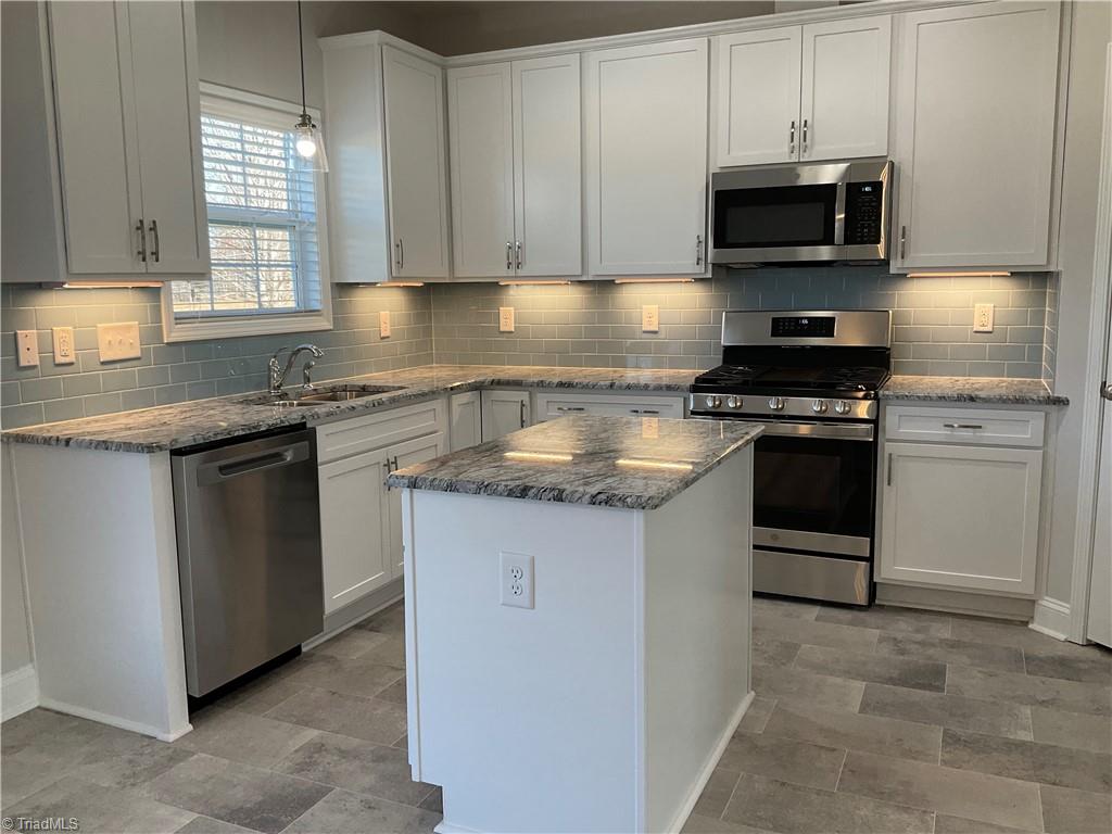 148 Breaking Dawn Road, Unit 82 Lexington, NC 27295 - Photo 11 of 43 Gallery Image 11