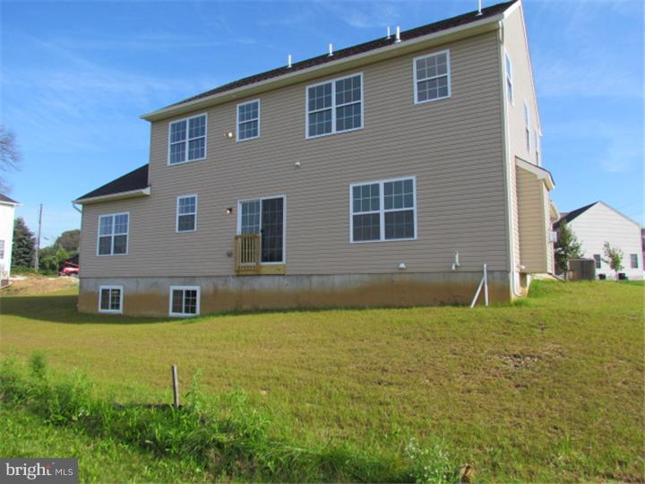 1552 Hidden Valley Road Allentown, PA 18103 - Photo 24 of 25 Gallery Image 24
