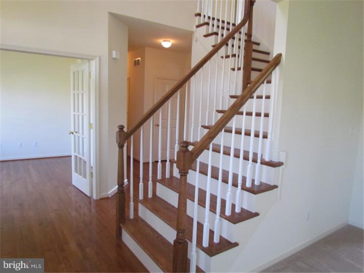 1552 Hidden Valley Road Allentown, PA 18103 - Photo 10 of 25 Gallery Image 10