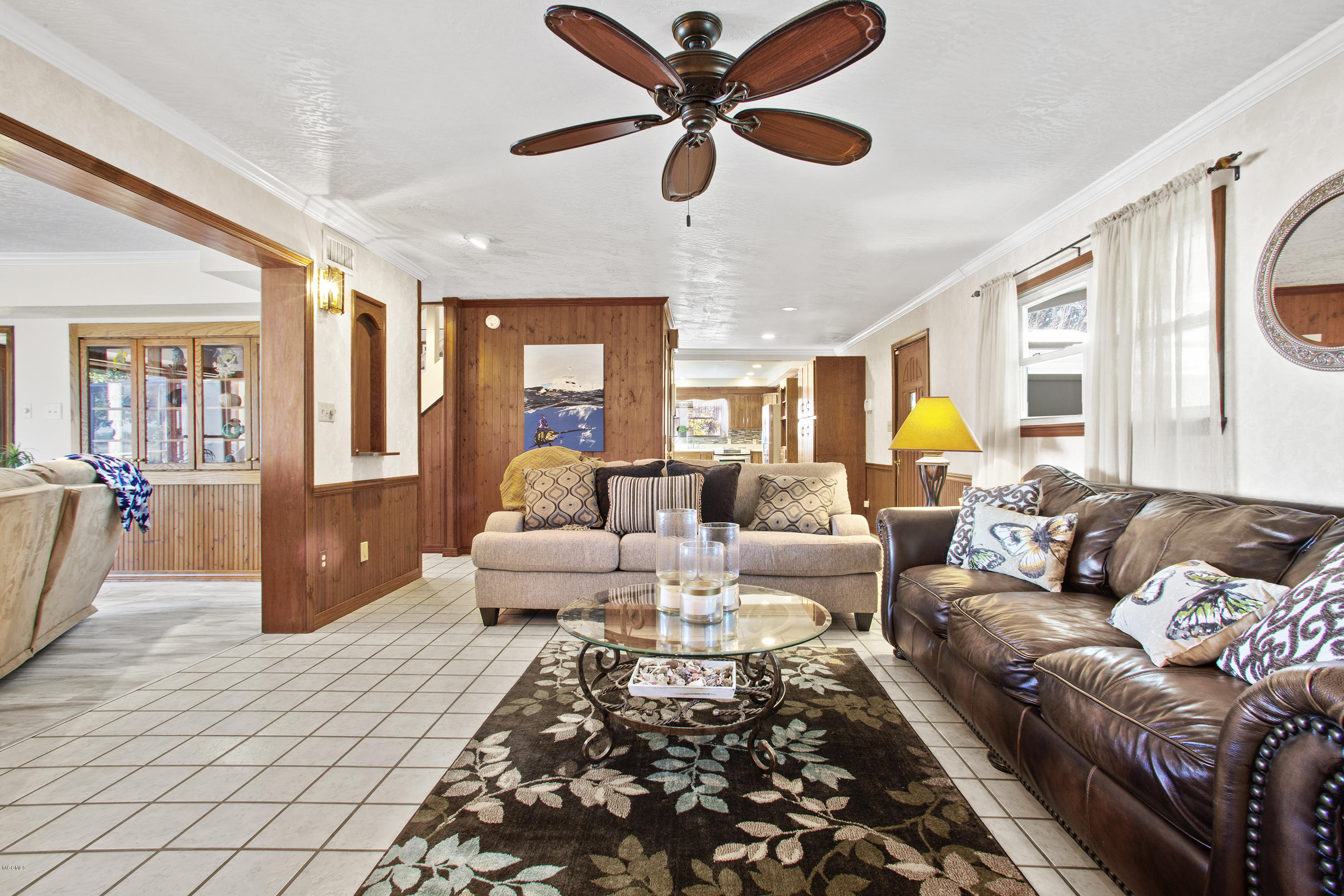 7508 Bluff Point Road Gautier, MS 39553 - Photo 8 of 47 Living