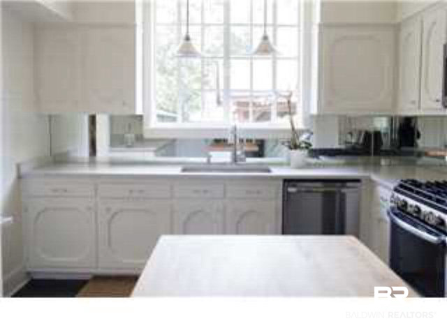 211 Woodlands Avenue Mobile, AL 36607 - Photo 18 of 25