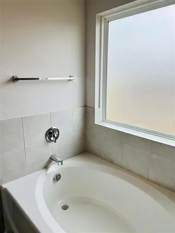 $2,095 | 8360 Horned Maple Trail, Fort Worth, TX 76123