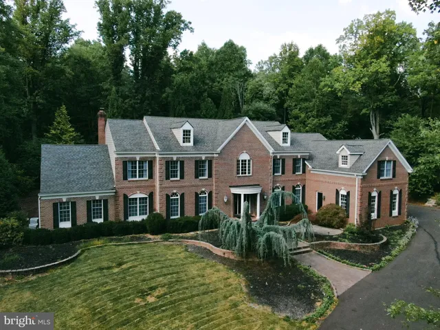 $1,599,990 | 3450 Woodward Road, Huntingdon Valley, PA 19006