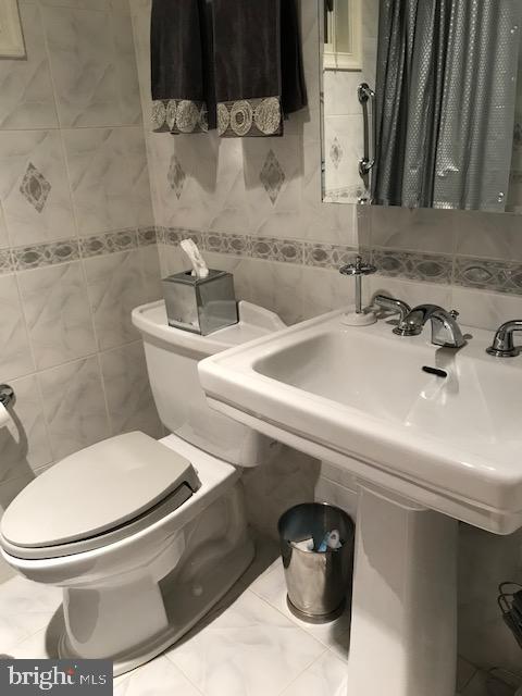 3211 Primrose Road Philadelphia, PA 19114 - Photo 16 of 43 Gallery Image 16