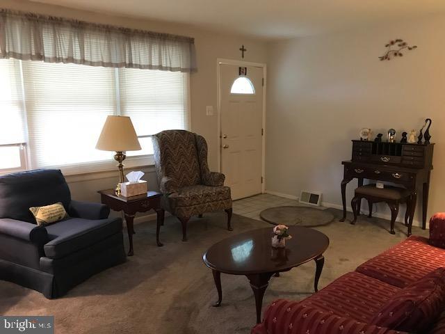 3211 Primrose Road Philadelphia, PA 19114 - Photo 3 of 43 Gallery Image 3