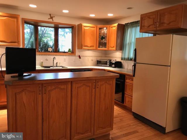 3211 Primrose Road Philadelphia, PA 19114 - Photo 8 of 43 Gallery Image 8