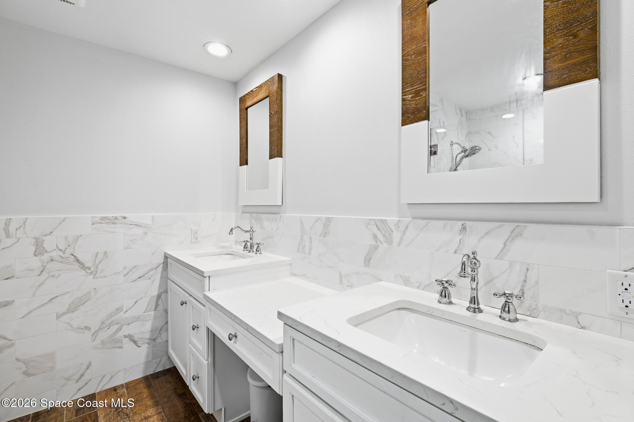 2885 Turtle Mound Road Melbourne, FL 32934 - Photo 44 of 77 2nd Owner's Suite Ensuite