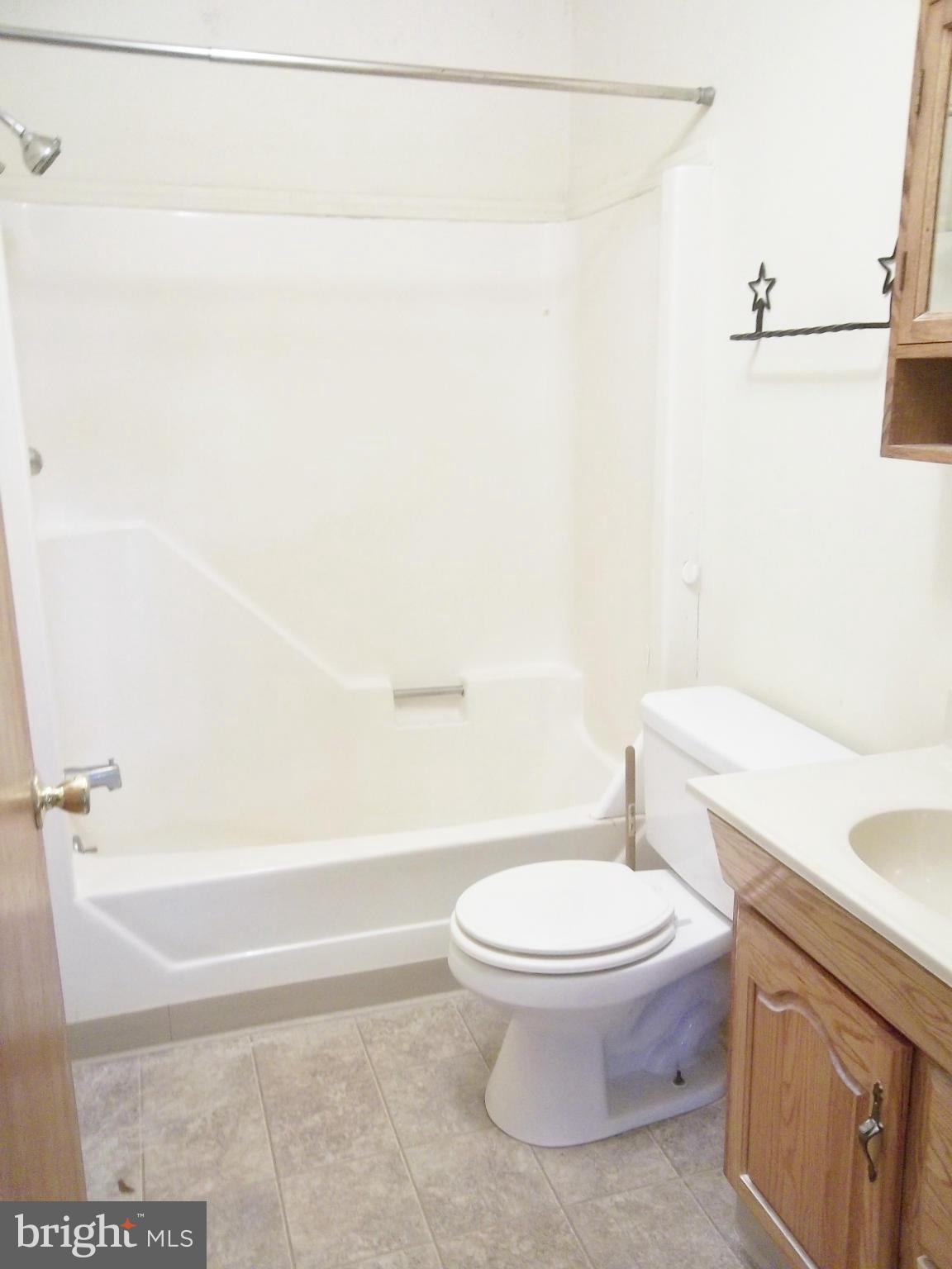 44 Colonial Way Rising Sun, MD 21911 - Photo 9 of 16 Main Level Hall Bath