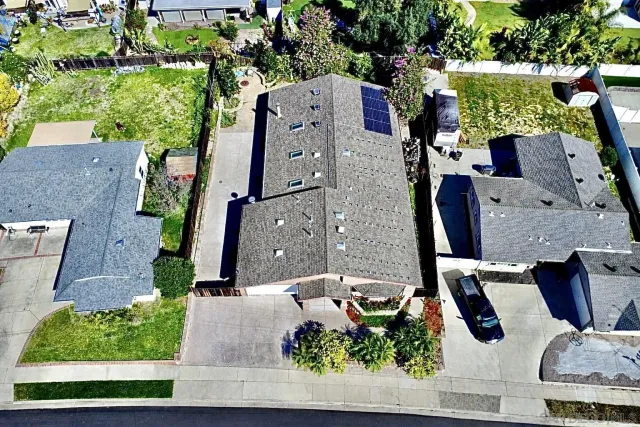 $1,200,000 | 8364 Lake Ashwood Avenue, San Diego, CA 92119