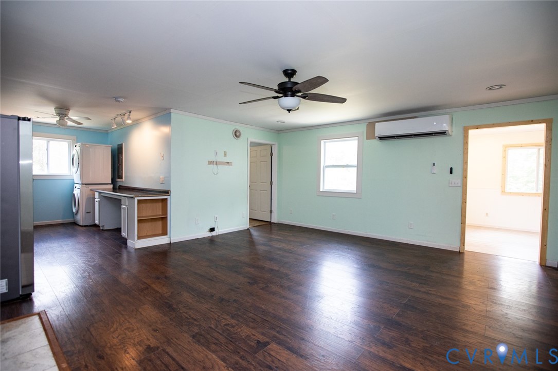 1487 Spencer Road Dillwyn, VA 23936 - Photo 8 of 40