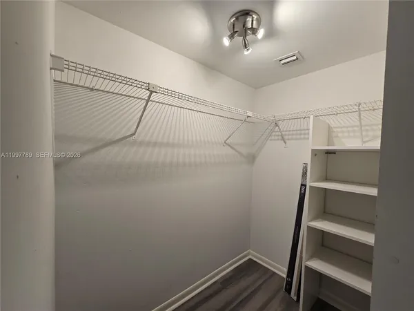 $2,300 | 3300 Northeast 192 Street, Unit 210, Aventura, FL 33180