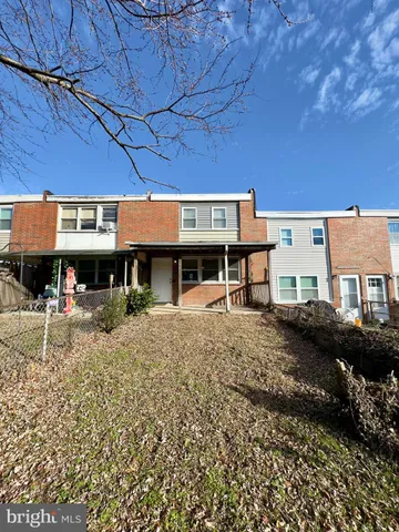$1,450 | 811 Regis Court, Baltimore, MD 21227