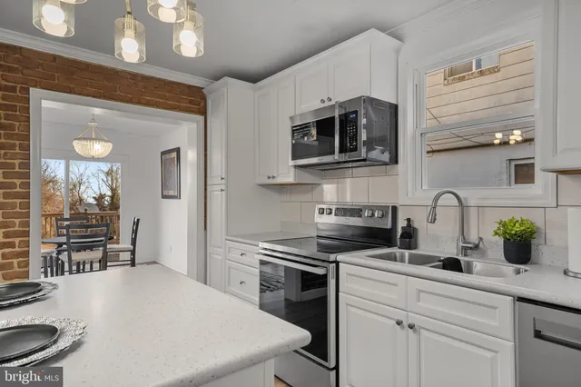 $499,990 | 2011 North Avenue, Port Republic, MD 20676