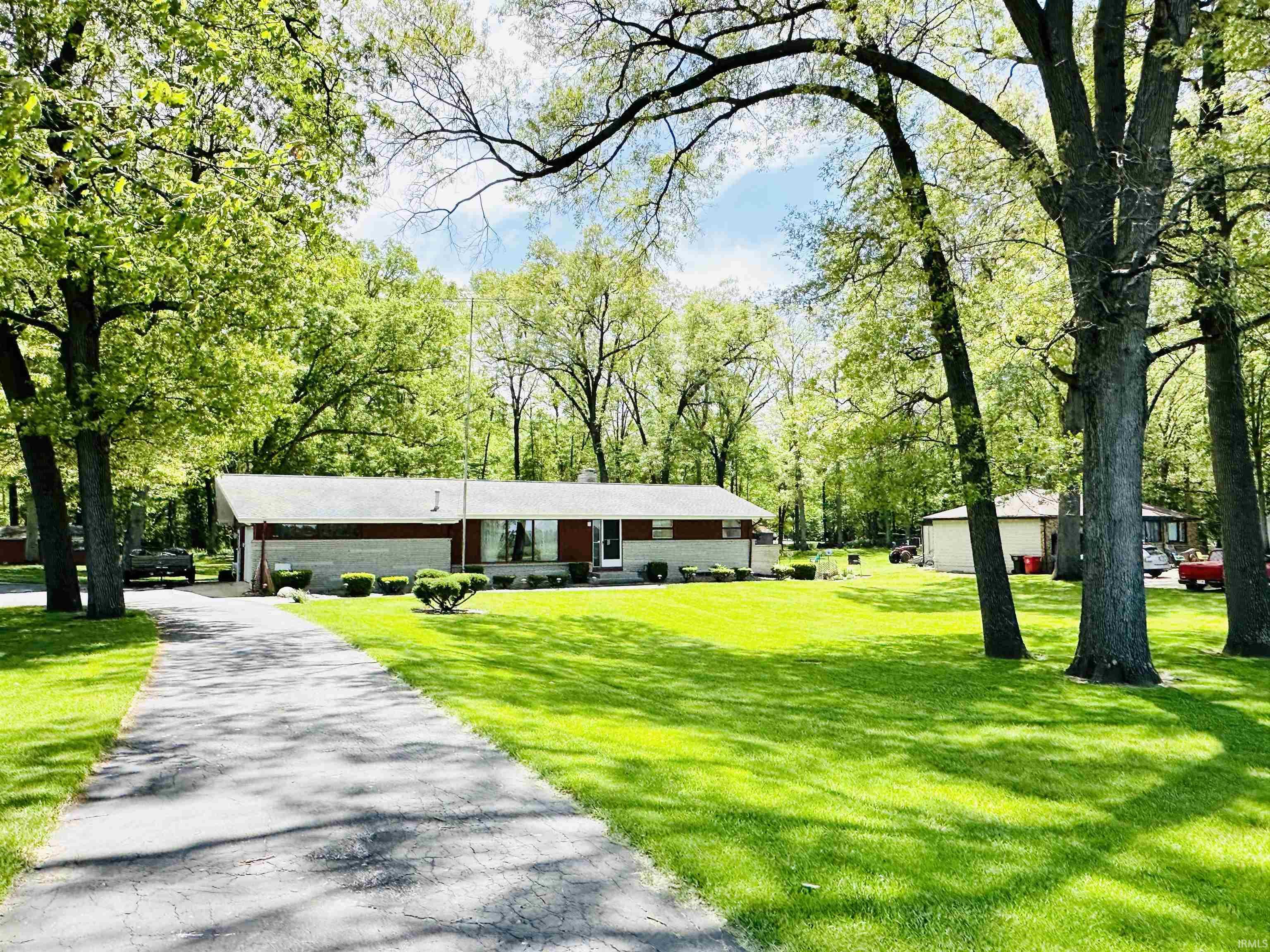 28624 New Road North Liberty, IN 46554 - Photo 6 of 36
