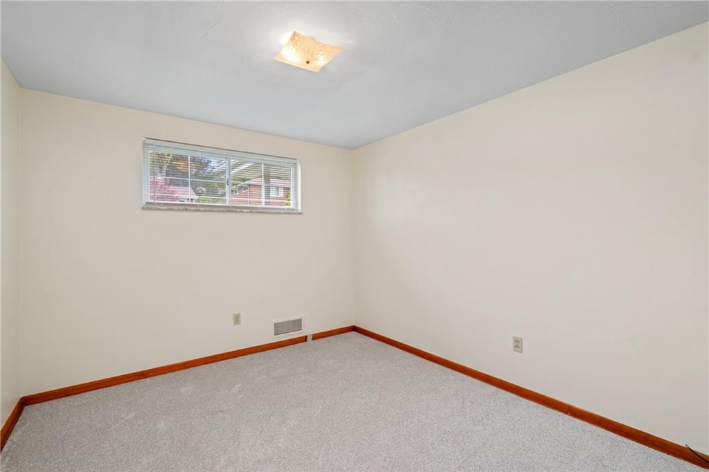 11490 McKee Road Irwin, PA 15642 - Photo 15 of 28 a view of an empty room