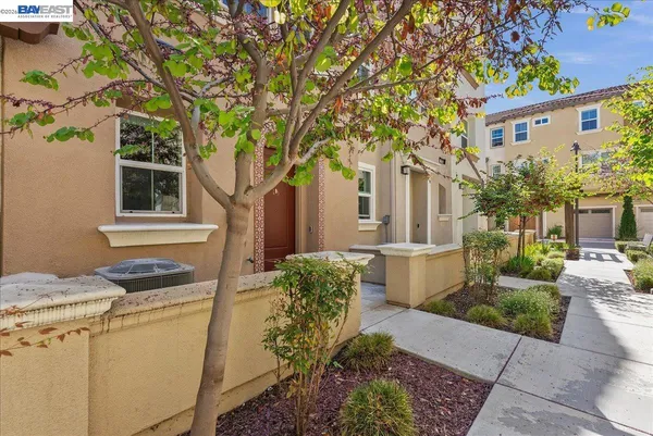$1,299,500 | 730 Amalfi Loop, Milpitas, CA 95035