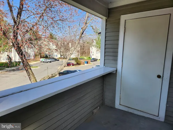 $210,000 | 14005 Lord Marlborough Place, Unit 215, Upper Marlboro, MD 20772