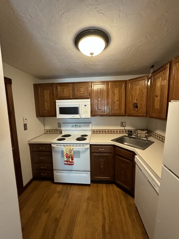 151 Providence Road, Unit 21 Grafton, MA 01519 - Photo 4 of 10 Gallery Image 4