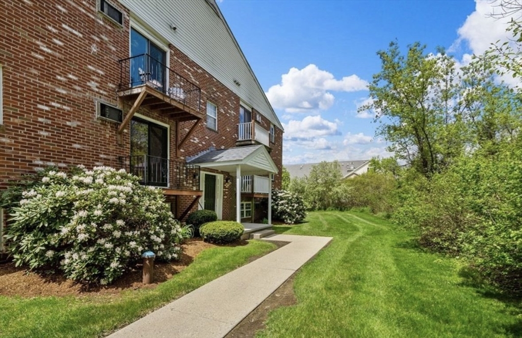 151 Providence Road, Unit 21 Grafton, MA 01519 - Photo 10 of 10 Gallery Image 10