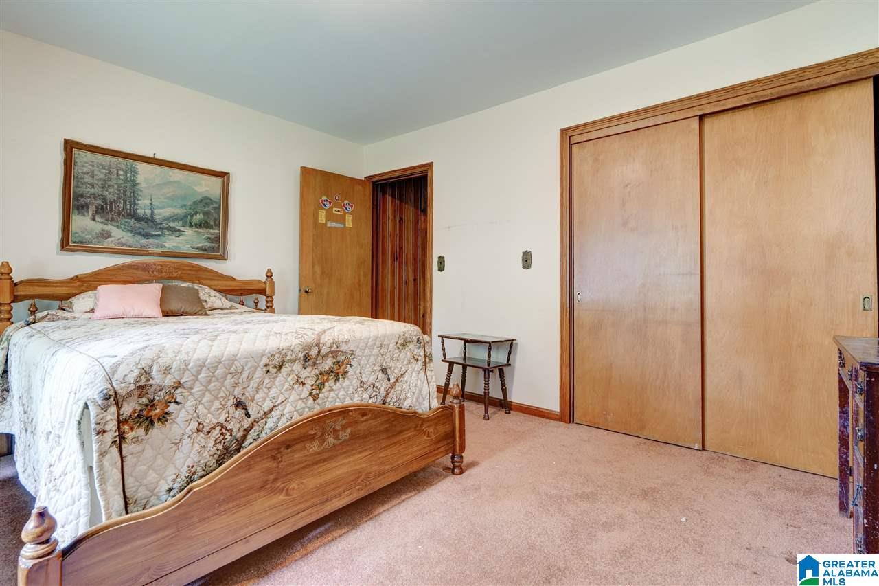 205 Adams Avenue East Oneonta, AL 35121 - Photo 26 of 30