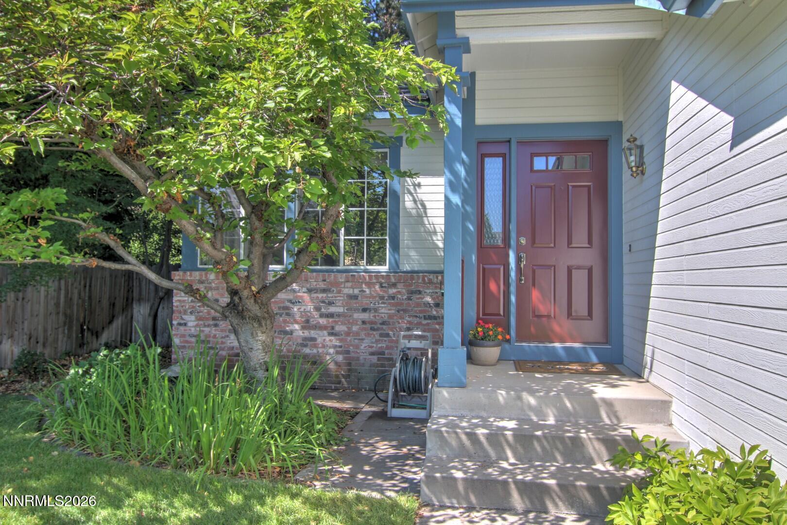 995 Leah Circle Reno, NV 89511 - Photo 3 of 58 IMG_6329_30_31_32_33