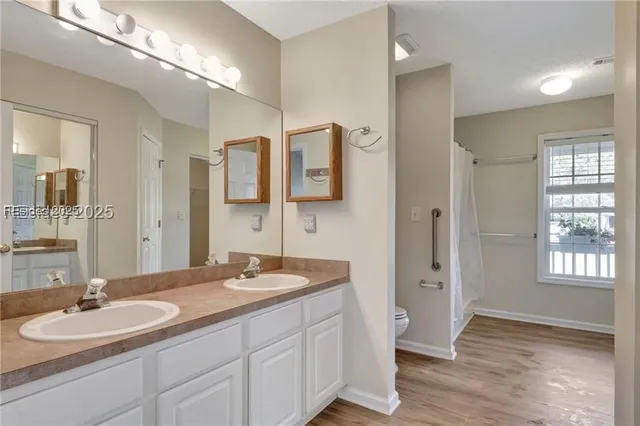 $475,000 | 4 Wellington Court, Bluffton, SC 29910