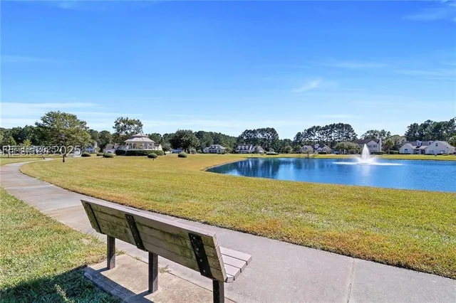 $475,000 | 4 Wellington Court, Bluffton, SC 29910