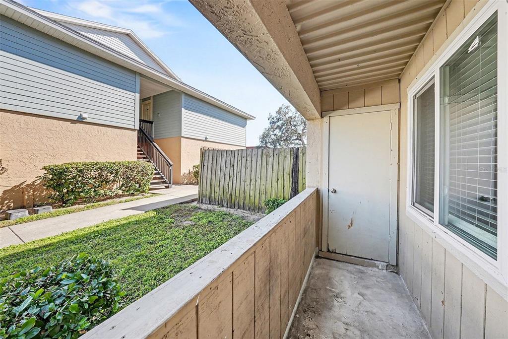 550 Golden Raintree Place, Unit 550 Brandon, FL 33510 - Photo 26 of 33 a view of balcony