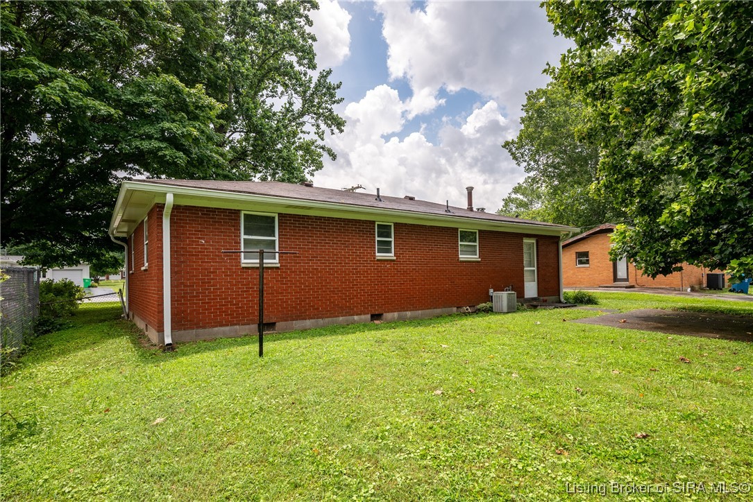 4511 St Marys Road Floyds Knobs, IN 47119 - Photo 26 of 36 Gallery Image 26