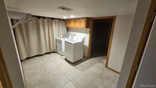 $3,200 | 654 West 116th Avenue, Northglenn, CO 80234